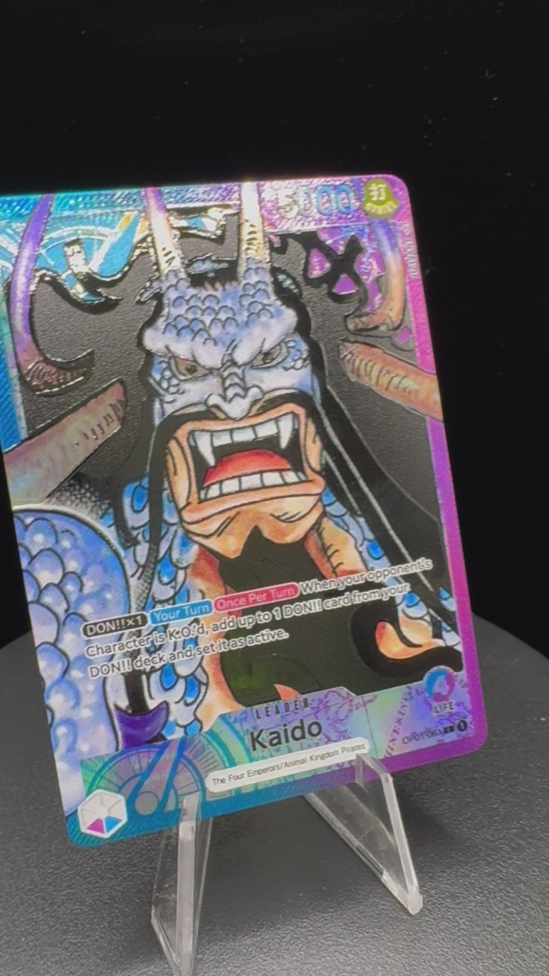 コムドットのキャラクターのトレーディングカード😍10パック買っ